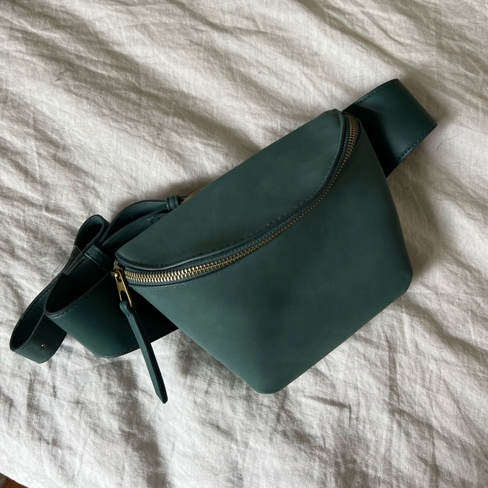 Universal Thread Vegan Leather Belt Bag